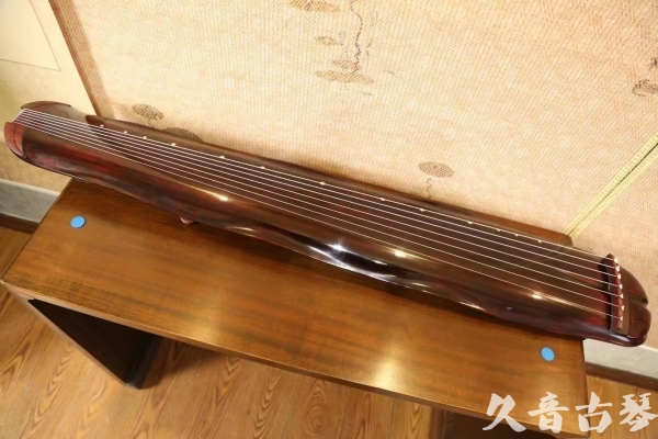 新界●久音古琴  ●今日推荐  20230516【收藏级断纹蕉叶】