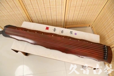 新界●久音古琴  ●典藏系列 20240524 [红洒金竹节]